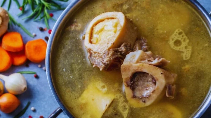 Professionelle Köche kochen Brühe nur aus diesen Knochen: Sie ist reichhaltig und schmackhaft